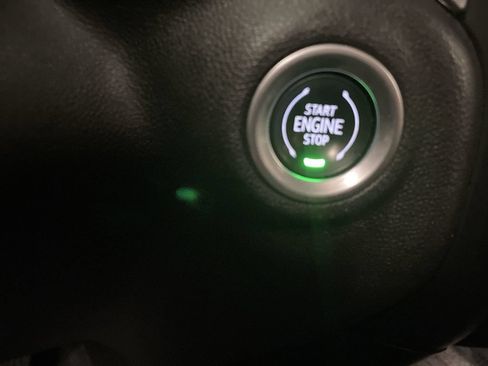 Used 2021 GMC Sierra 1500 SLE AWD/4WD image 11