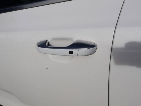 Used 2024 Kia Telluride S w/ S Sunroof Package image 20