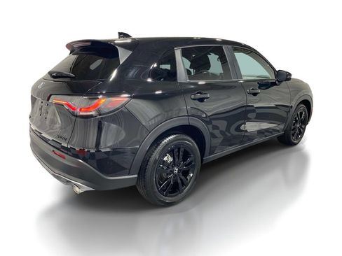 New 2027 Honda HR-V Sport image 4