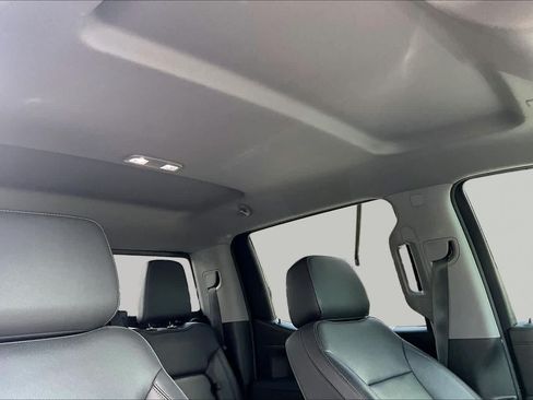 Used 2021 GMC Sierra 1500 SLT RWD image 13
