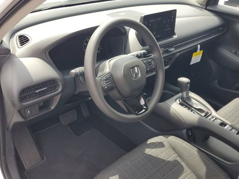 New 2027 Honda HR-V LX image 7