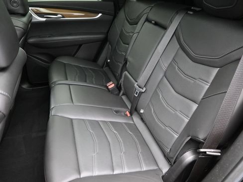 Used 2023 Cadillac XT5 Sportv w/ Platinum Package AWD/4WD image 26