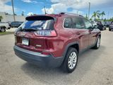 Used 2019 Jeep Cherokee Latitude w/ Popular Appearance Group image 4