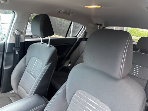 Used 2020 Kia Sportage LX w/ LX Popular Package AWD/4WD image 16