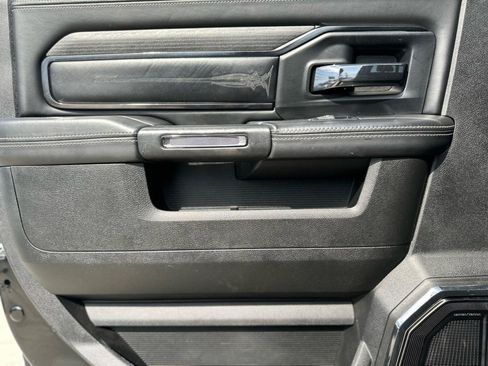 Used 2022 RAM 2500 Limited AWD/4WD image 15