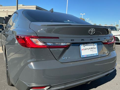 Certified 2025 Toyota Camry SE image 24