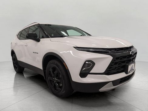 Used 2023 Chevrolet Blazer LT w/ Convenience Package AWD/4WD image 1