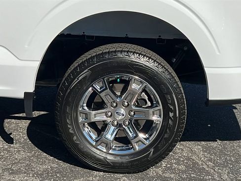 Certified 2022 Ford F150 XLT w/ Equipment Group 301A Mid image 10