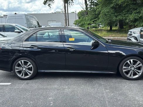 Used 2014 Mercedes-Benz E 350 Sedan image 2