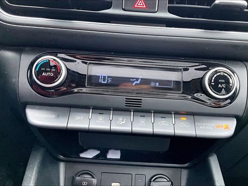 Used 2023 Hyundai Kona SEL w/ Convenience Package image 31