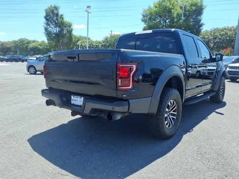 Used 2019 Ford F150 Raptor w/ Equipment Group 802A Luxury AWD/4WD image 2