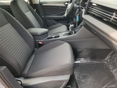 New 2025 Volkswagen Jetta S image 14