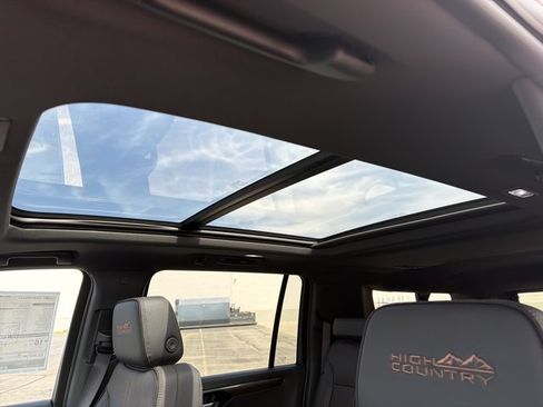 New 2026 Chevrolet Suburban High Country w/ Sun And Tow Package AWD/4WD image 14