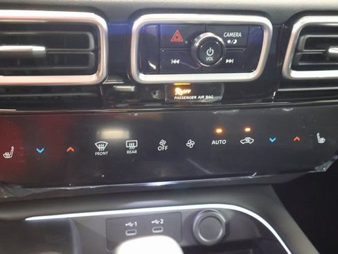 New 2026 Nissan Sentra SR w/ SR Premium Package FWD image 19