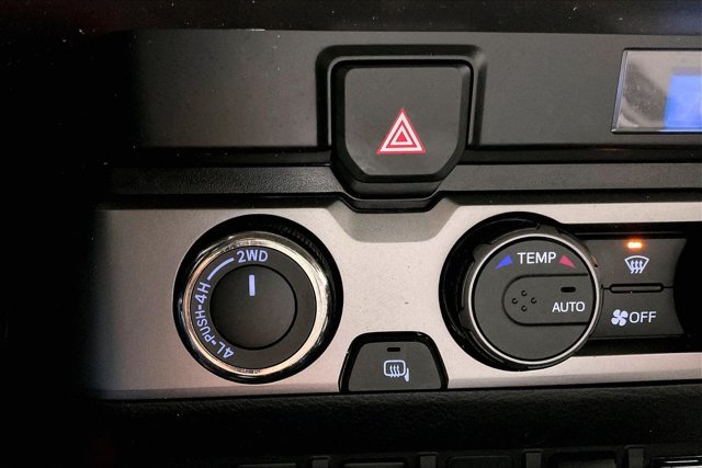 Certified 2022 Toyota Tacoma SR5 w/ Technology Package AWD/4WD image 35