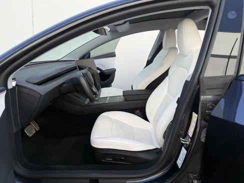 Used 2024 Tesla Model 3 Long Range AWD/4WD image 11