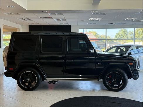 Used 2015 Mercedes-Benz G 63 AMG 4MATIC image 4
