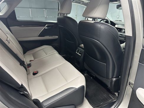 Used 2019 Lexus RX 450h AWD image 12