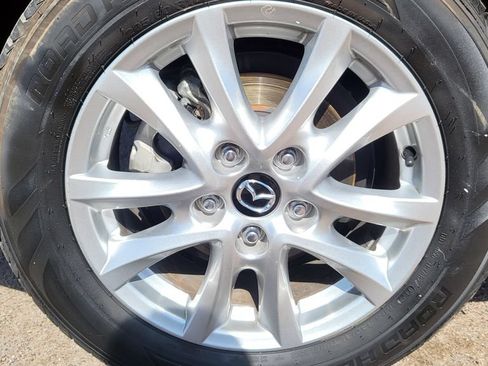 Used 2015 MAZDA MAZDA3 i Touring FWD image 16