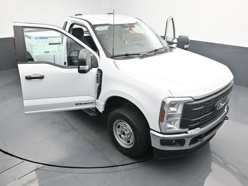New 2026 Ford F250 XL image 32