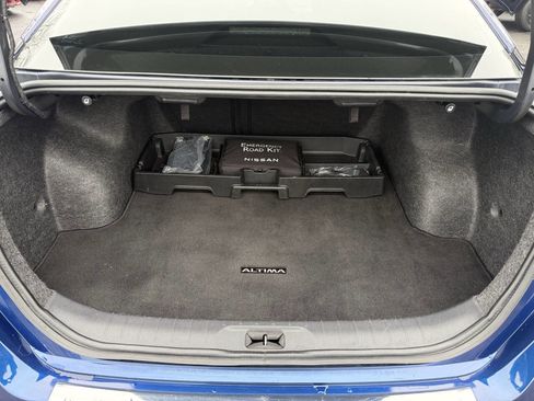 Used 2023 Nissan Altima 2.5 SR image 18