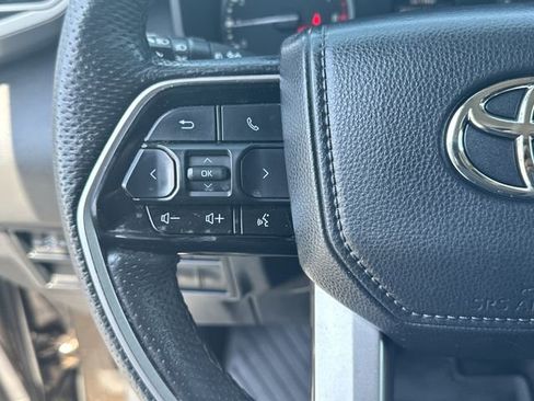 Used 2023 Toyota Tundra Limited AWD/4WD image 10