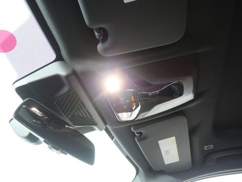 Used 2026 BMW X1 xDrive28i w/ Technology Package image 20