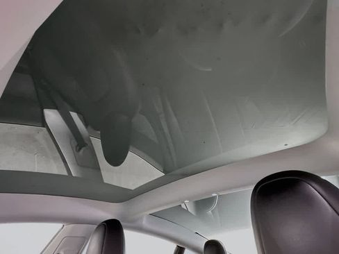 Used 2023 Tesla Model 3 Standard Range RWD image 30