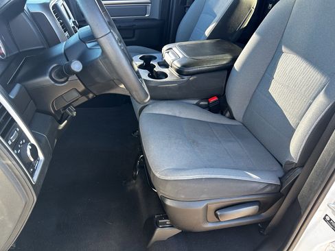 Used 2024 RAM 1500 Classic SLT image 19