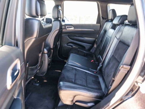 Used 2015 Jeep Grand Cherokee Altitude AWD/4WD image 19