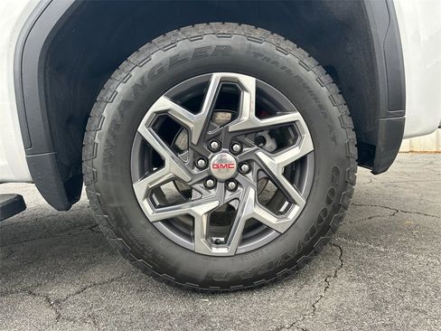 Used 2025 GMC Sierra 1500 SLT w/ SLT Premium Plus Package image 20