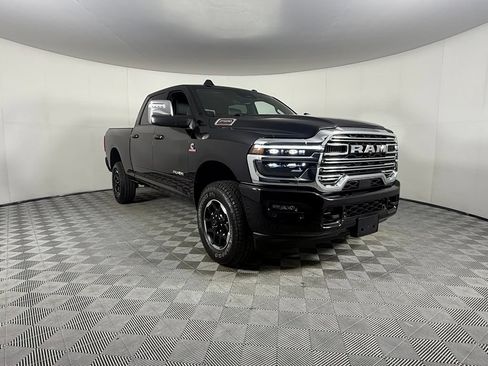 Certified 2026 RAM 2500 Laramie AWD/4WD image 5