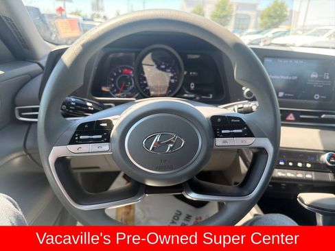 Used 2022 Hyundai Elantra SEL w/ Cargo Package FWD image 14