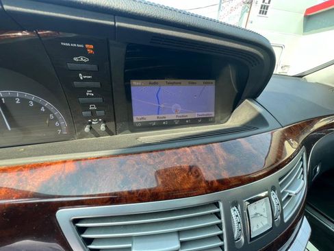 Used 2013 Mercedes-Benz S 550 4MATIC image 12