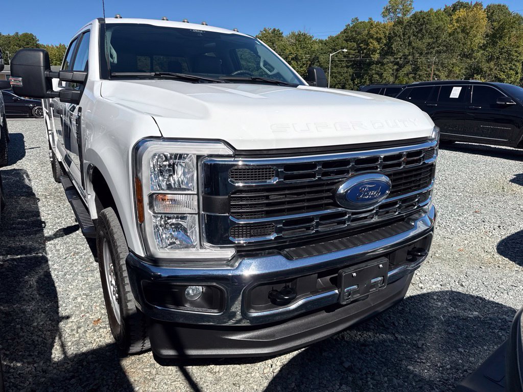 Used 2024 Ford F350 XL w/ Snow Plow Prep Package AWD/4WD image 2