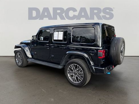 Certified 2022 Jeep Wrangler Unlimited Sahara image 5