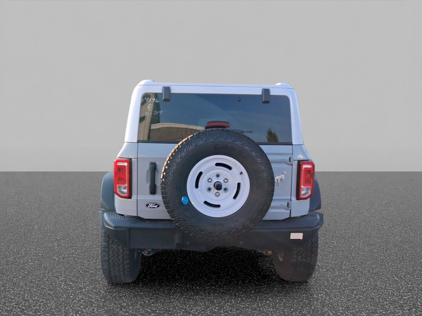 New 2026 Ford Bronco Heritage Edition AWD/4WD image 4