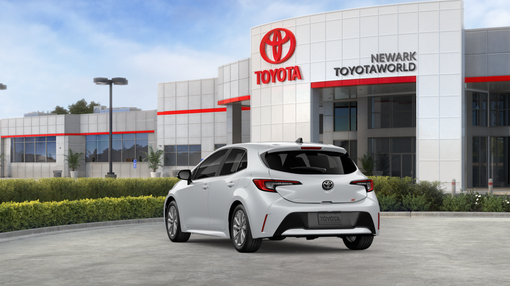 New 2027 Toyota Corolla SE FWD image 4