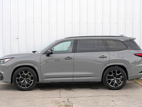 Used 2024 Lexus TX 500h AWD w/ Technology Package image 50