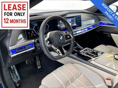 Used 2023 BMW 760i xDrive w/ Executive Package image 18