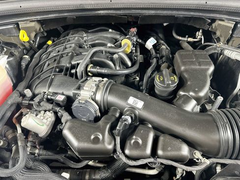 Used 2023 Jeep Grand Cherokee L Laredo w/ Luxury Tech Group I RWD image 30