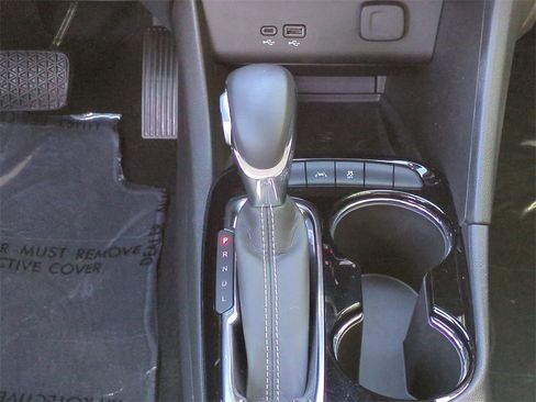 Used 2024 Buick Encore GX Avenir w/ Avenir Technology Package image 19