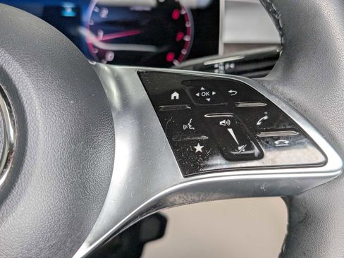 Certified 2026 Mercedes-Benz GLC 300 4MATIC image 33