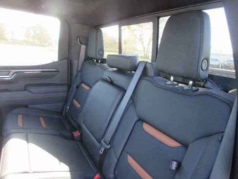 New 2026 GMC Sierra 1500 AT4 w/ AT4 Premium Package image 16