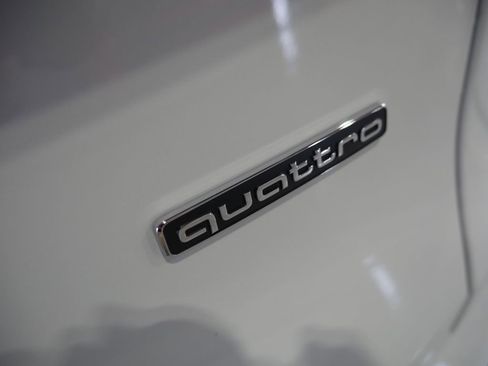 New 2026 Audi Q5 Premium Plus image 10