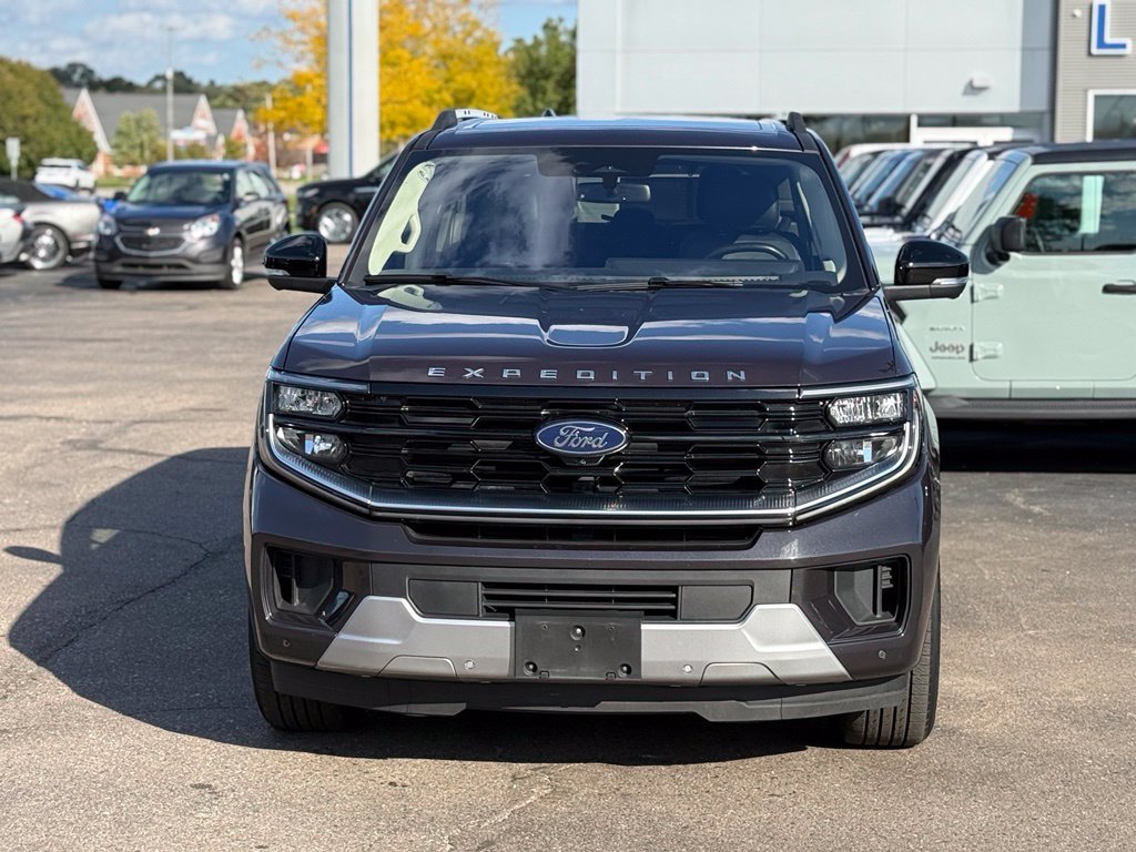 Certified 2025 Ford Expedition Platinum AWD/4WD image 38