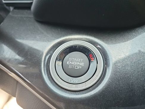 Used 2023 Jeep Grand Cherokee L Laredo w/ Luxury Tech Group I AWD/4WD image 32
