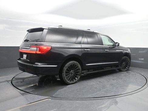 Used 2019 Lincoln Navigator L Reserve w/ Cargo Package image 2