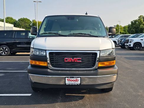 New 2026 GMC Savana 3500 LT w/ LT Preferred Equipment Group RWD image 3