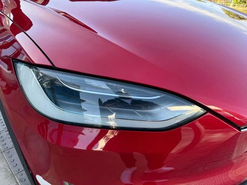 Used 2020 Tesla Model X Long Range AWD/4WD image 36
